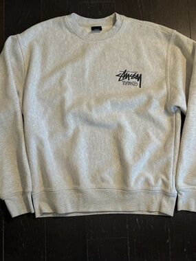Stussy Toronto Chapter Store Crew Neck Sweatshirt Size medium Grey